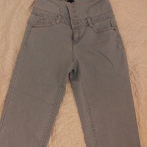 jeans buttlifting high rise